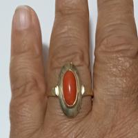 Anello oro corallo
