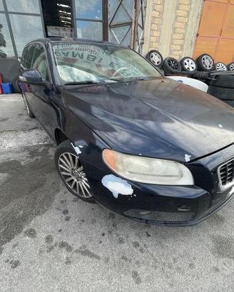 Ricambi Volvo V70 2.4 diesel 164cv del 2008