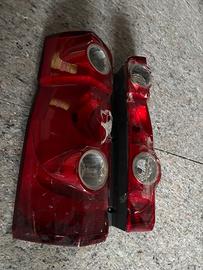 Vw crafter coppia fari posteriori rotti