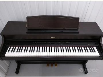 Pianoforte digitale Roland HP7-e