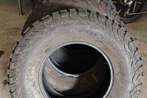 5 BFGoodrich AT KO2 315 70 R17