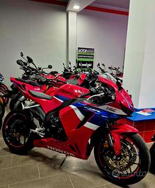Honda CBR 600 RR HRC 2024 KM 5000 SCARICO ARROW