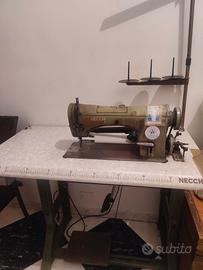 Macchina per cucire Necchi
