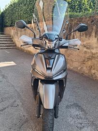 voge sr16 125