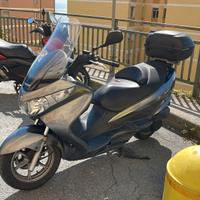 Suzuki Burgman 200 cc