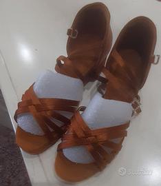 Scarpe danza latino 