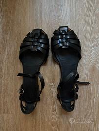 sandali di pelle nero