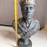 Busto del Duce