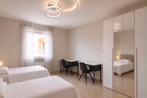 X ragazza,spese incluse ,posto letto doppia,metroa