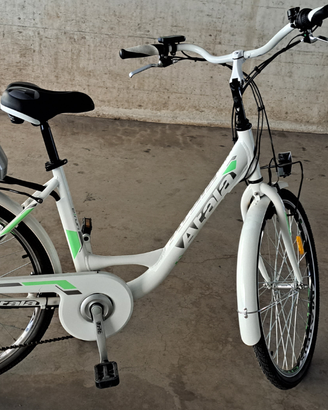 Bicicletta pedalata assistita Atala