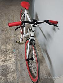 Bici completamente nuova...