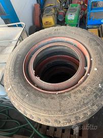 GOMME PER AUTOCARRO