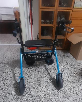 Deambulatore per anziani