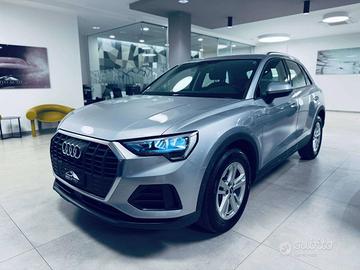 Audi Q3 35 2.0 tdi Business s-tronic