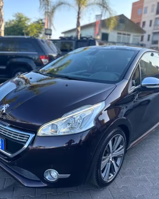 Peugeot 208 1.6 e-HDi 115 CV Stop&Start 3 porte XY