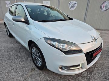 Renault MEGANE RESTAYLING 1.5 dCi 110CV GT Line 20