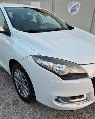 Renault MEGANE RESTAYLING 1.5 dCi 110CV GT Line 20