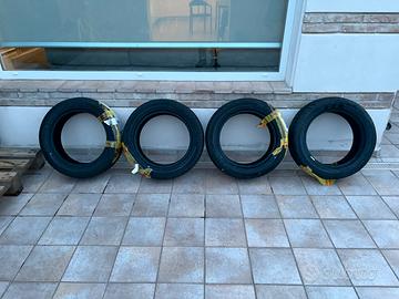4 Gomme 195/55 R16 NUOVE
