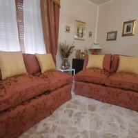 2 Divani + cuscini Alta tappezzeria fatto a mano