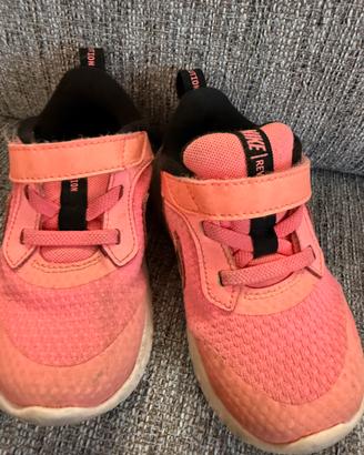 Scarpe bambina nike taglia 25