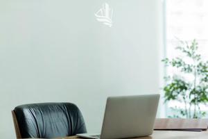 Ufficio con posti auto a Laives