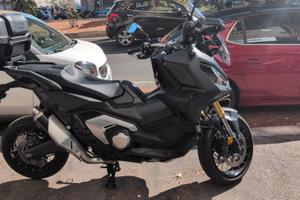 HONDA X-ADV 750 (2022)