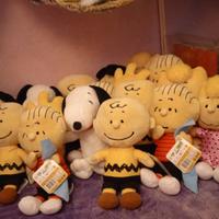sei peluche Peanuts Snoopy 