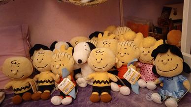 sei peluche Peanuts Snoopy 