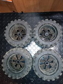 gomme Monster truck 1/8