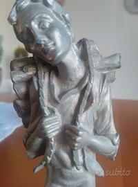 Statuetta taglialegna