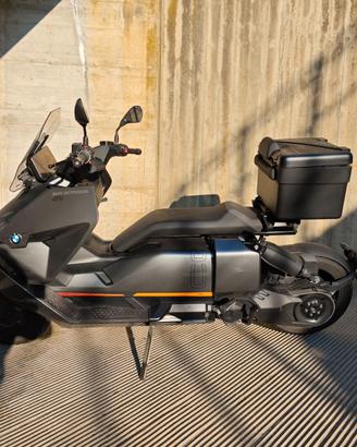 Scooter BMW CE 04
