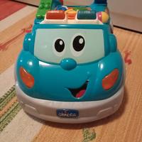 Automobile in plastica