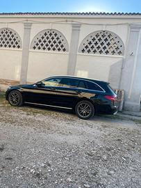 Mercedes classe c pari al nuovo