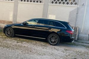 Mercedes classe c pari al nuovo