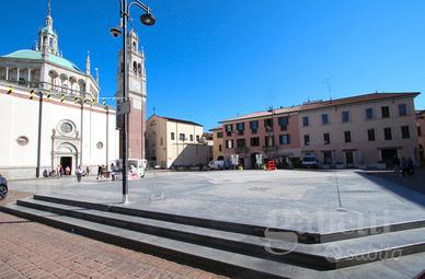 Negozio Busto Arsizio [CC800ACG]