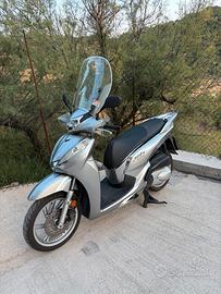 Honda sh 300