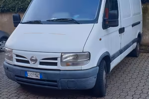 Nissan Interstar Tetto Alto – Ideale da lavoro