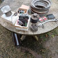 pezzi di ricambio vespa e ciao. 