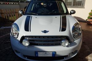 MINI Countryman Cooper D  SI Neopatentati