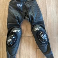 Pantaloni moto  in pelle con protezioni