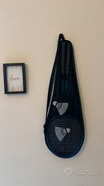 Set da badminton: 2 racchette e 2 volani