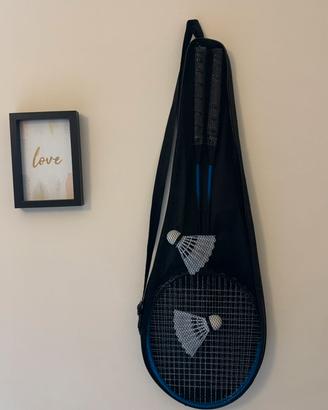 Set da badminton: 2 racchette e 2 volani
