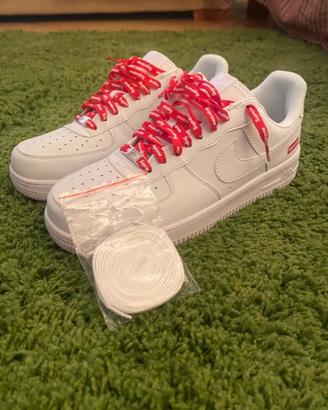 Sneakers basse SupremexNike Air Force 1 bianche/46