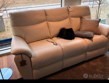 Divano pelle 3 posti con relax elettrico