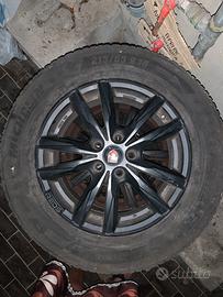 Gomme auto
