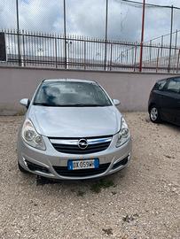 Opel corsa prezzo buono