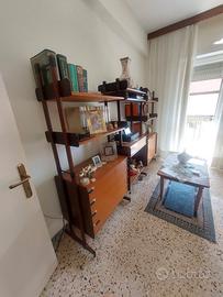 Vari mobili stanza da letto e studio