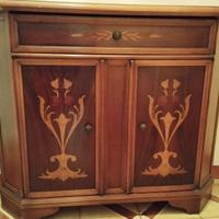 Mobile ingresso in legno