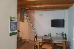 Casa su 2 piani a Caronia Montagna