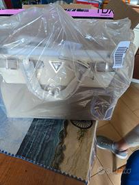 borsa guess